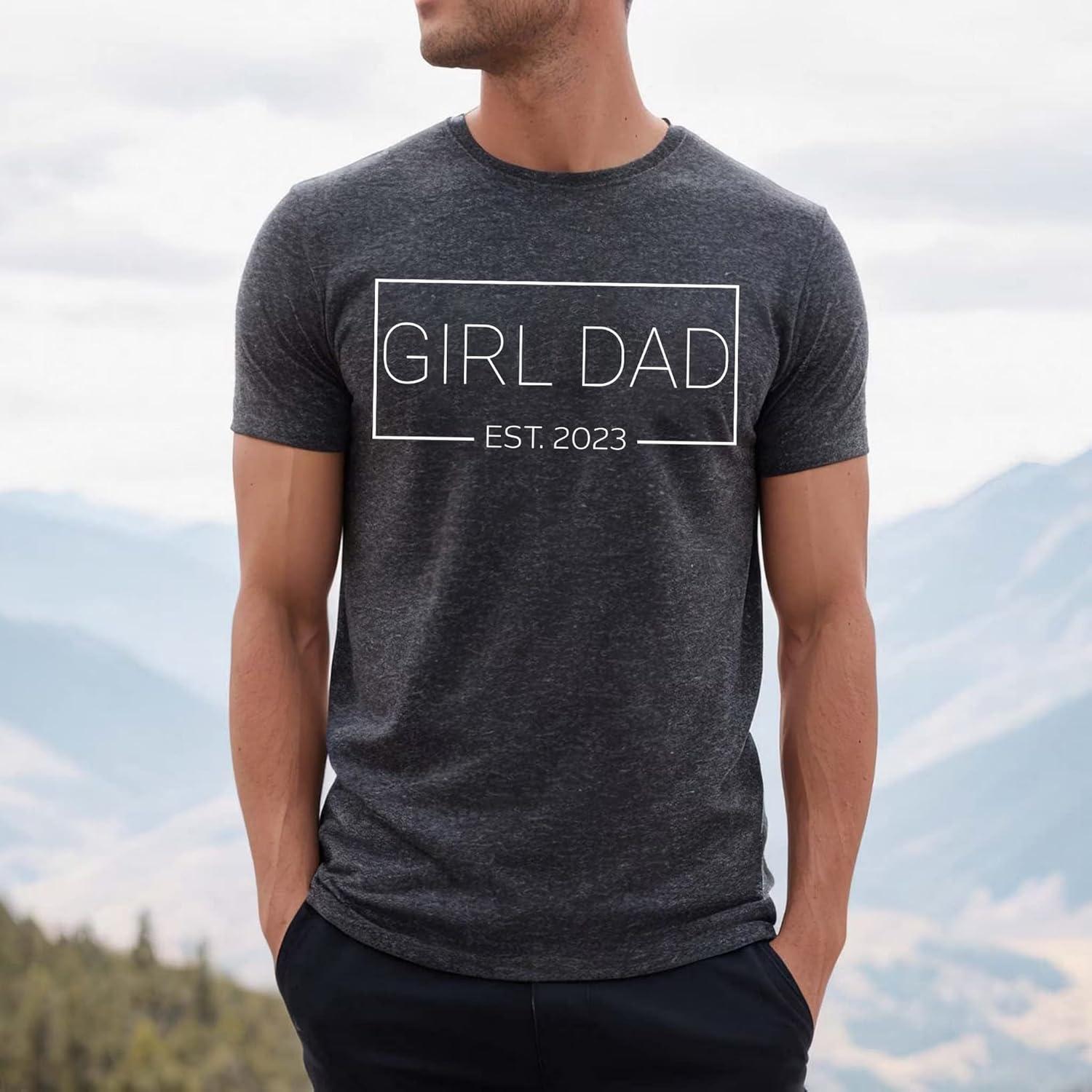 imageNAZENTI Personalized Fist Bump Dad Grandpa Shirt Custom Fathers Day Shirt Gift for Men on Fathers Day Birthday S4XLA11 Papa