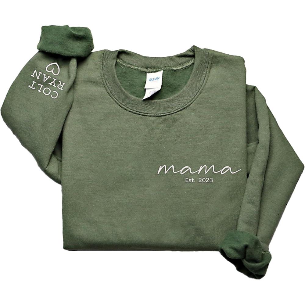imageNAZENTI Mama Est Sweatshirt Embroidered Pocket Sweatshirt Mothers Day Sweatshirt Custom Mama Shirt with Kids Names on Sleeve Gifts for New Mom Grandma Women Sweatshirt for Christmas