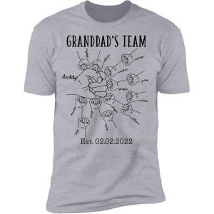 NAZENTI Hand Drawn Daddy Child Fist Bump Fathers Day Shirt Custom Dad Shirt Personalized Tshirt Grandpa Fathers Day T-Shirt(13 Hands)
