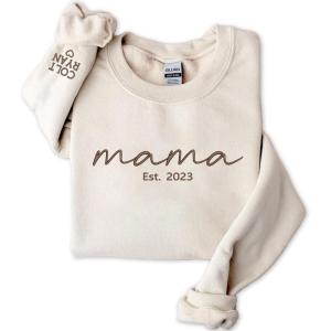 NAZENTI Mama Embroidered Luxury Sweatshirt, Mothers Day Shirt, Custom Mama Est Date Fall Shirt with Kids Names on Sleeve, Pregnancy Reveal Gift For New Mom Grandma, Women Christmas Sweatshirt