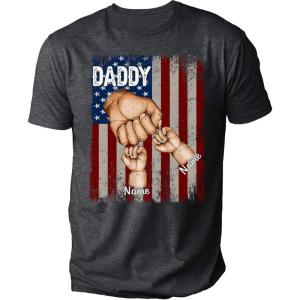 NAZENTI Personalized American Flag Shirt for Dad, Custom Fist Bump Grandpa Shirt for Men, Fathers Days, Birthday(8 Hands)