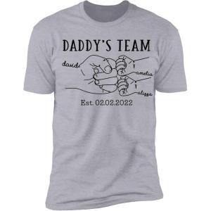 NAZENTI Personalized Fist Bump Dad Grandpa Shirt Custom Father’s Day Shirt Gift for Men on Fathers Day Birthday S-4XL(Daddy 7)