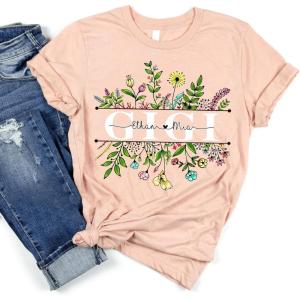 NAZENTI Personalized Grandma Shirt, Custom Mom T-Shirt with Nickname and Kid’s Name, Shirt for Women, Mother’s Day, Birthday(Multi 05)