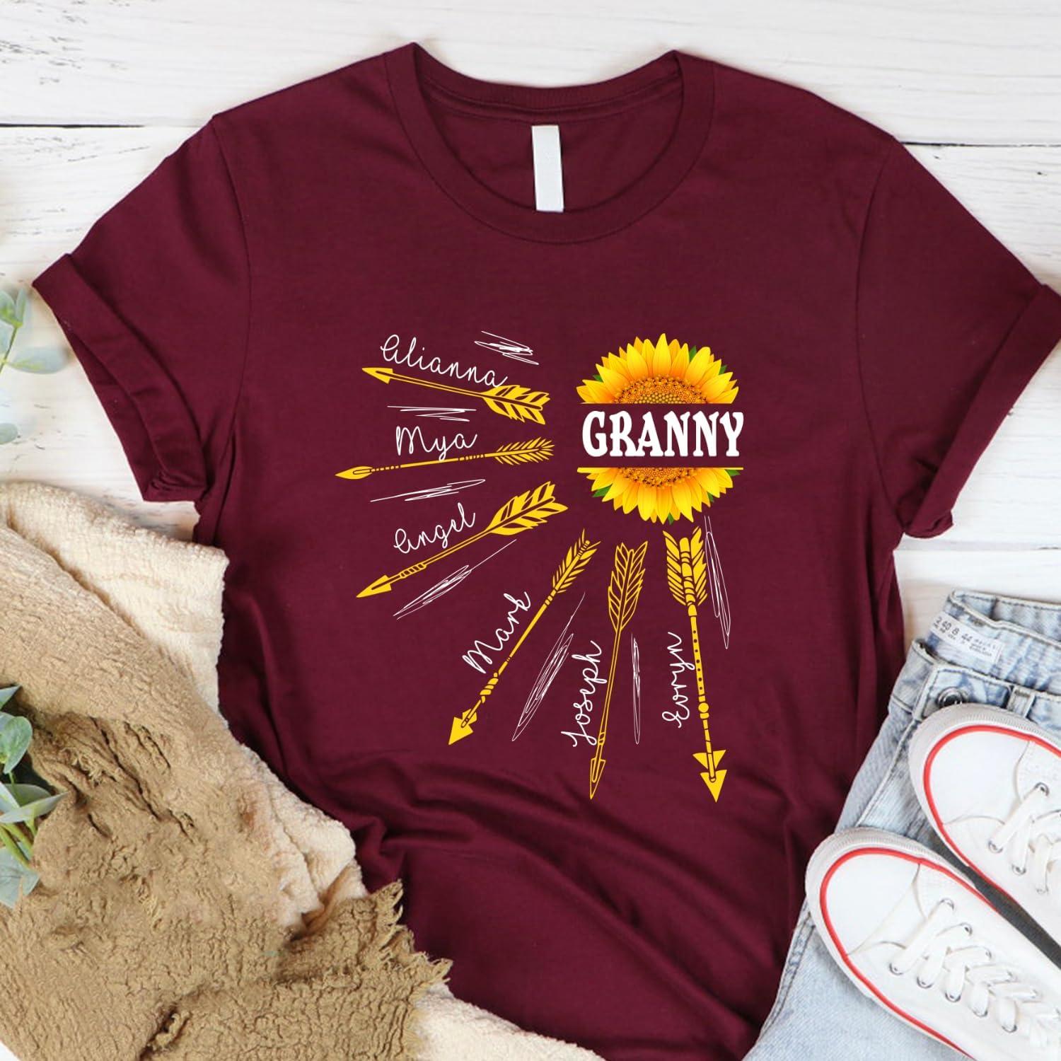 imageNAZENTI Personalized Grandma Sunflower Shirt Custom Grandma Shirt Christmas Mothers Day Shirt Gifts for Grandma Nana MomAgranny