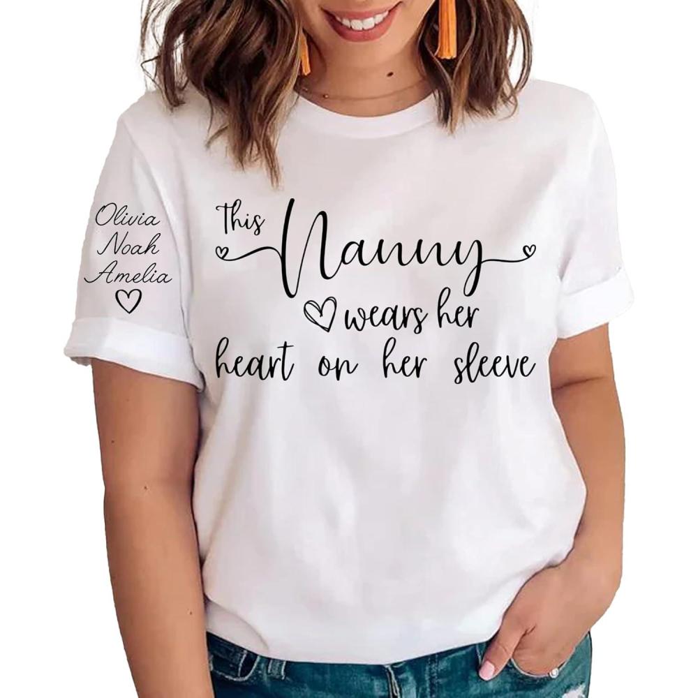 imageNAZENTI I Wear My Heart On My Sleeve Sweatshirt Mothers Day Shirt Custom Sweatshirt Personalized Gift for Mom Mommy13 Nanny