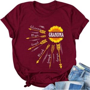 NAZENTI Personalized Grandma Sunflower Shirt, Custom Grandma Shirt, Christmas Mothers Day Shirt Gifts for Grandma Nana Mom(A-grandma)