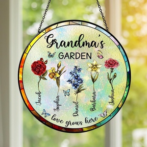 NAZENTI Personalized Grandmas Garden Stained Glass Suncatcher with Birth Month Flowers, Custom Mom’s Garden Window Hanging Ornament, Mothers Day Grandma Mom Gifts, Gifts for Nana Mimi(Design 2-grandma)