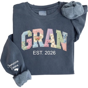 NAZENTI Personalized Patchwork Floral Mama Sweatshirt, Custom Grandma Sweatshirt with Name on Sleeve, Mothers Day Shirt Gifts(Gran)